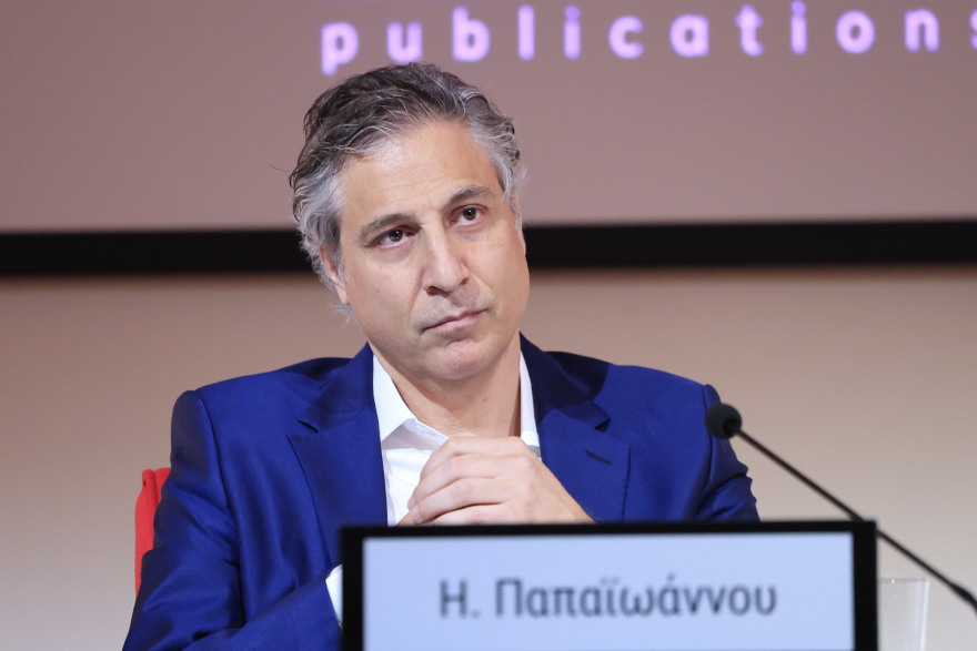  «Τι πήγε λάθος στην Ελλάδα»: Το βιβλίο του Μιχάλη Σάλλα, παρουσία πολιτικών και επιχειρηματιών, δείτε εικόνες και βίντεο