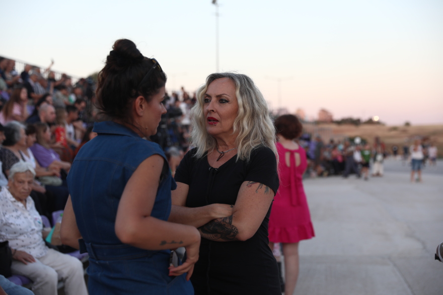Το πρώτο φεστιβάλ της Πλεύσης Ελευθερίας στη Δραπετσώνα: Η ομιλία Κωνσταντοπούλου και η παράσταση του Jo Di
