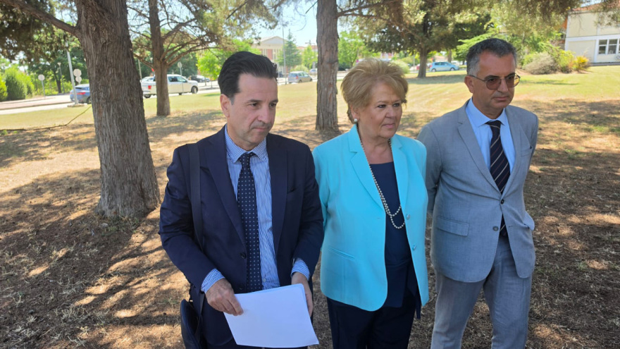 Διεκόπη για αύριο η δίκη για τα Τέμπη, ορίστηκαν συνήγοροι για έναν από τους 36 κατηγορούμενους

