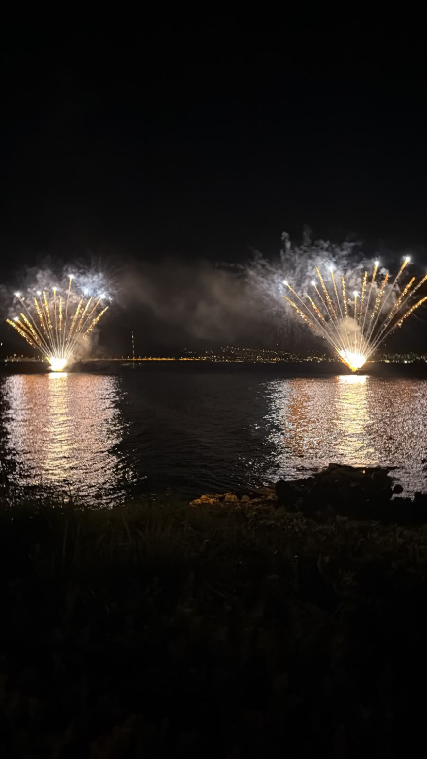 Λαμπερός γάμος στην Αθηναϊκή Ριβιέρα για τη Βαρβάρα Θεοδωρίκα και τον Γιάννη Μουτζούρη, βίντεο και φωτογραφίες
