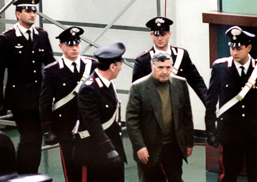 Μπερνάρντο Προβεντσάνο: Η ιστορία του τελευταίου νονού από το Κορλεόνε και η ματωμένη διαδρομή που τον έφερε στην κορυφή της μαφίας