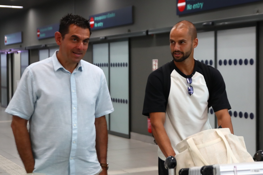 Έφτασε στη Θεσσαλονίκη για να υπογράψει στον ΠΑΟΚ ο Χατζηδιάκος