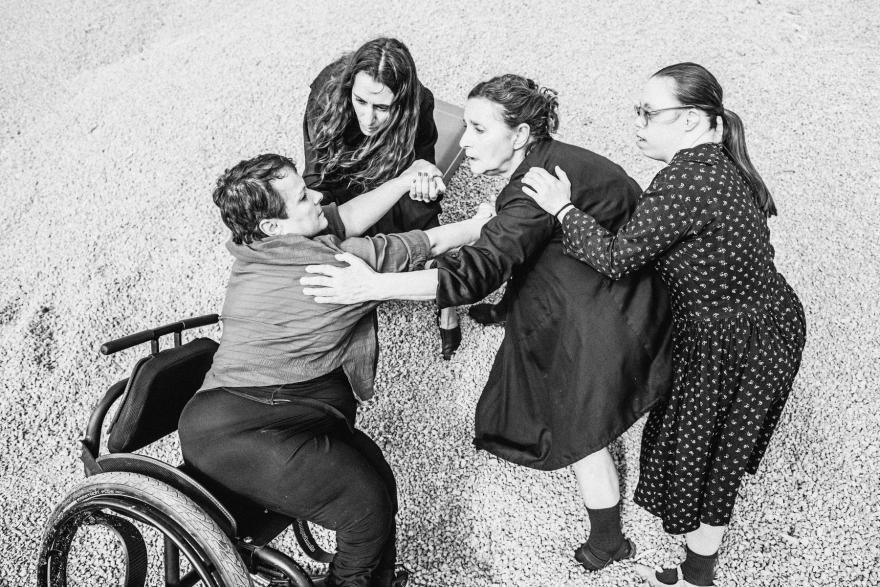 Η πρώτη προσβάσιμη παράσταση στην ιστορία της Επιδαύρου αλλάζει τα δεδομένα στον πολιτισμό 