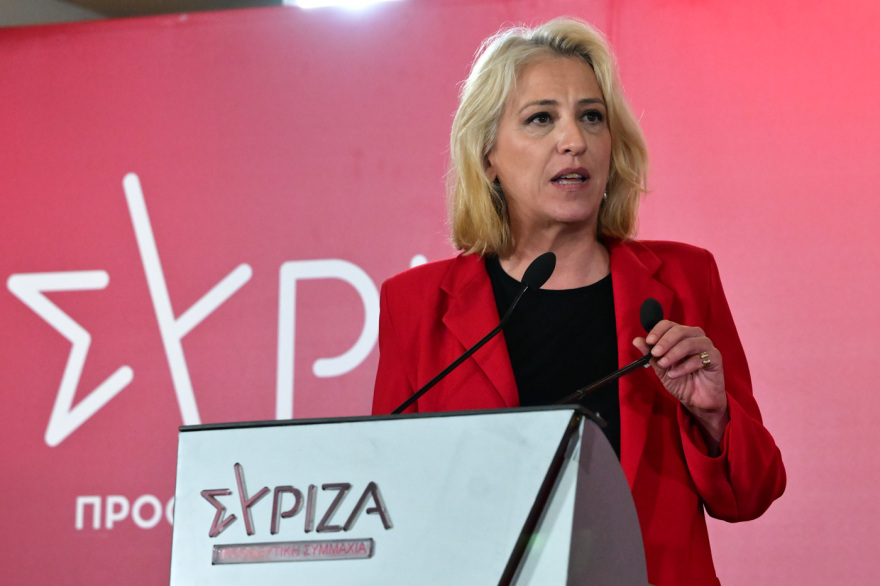 «Σκληρό ροκ» ο όρος Πολάκη για την παραμονή του στον ΣΥΡΙΖΑ- Παράθυρο προς την ΕΛΑΣ άνοιξε η Δούρου, αιχμές κατά Τσίπρα και Φάμελλου