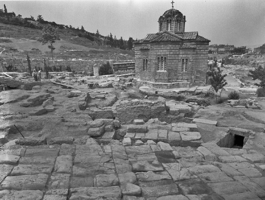 Ο «αόρατος» ναός της Αρχαίας Αγοράς ξαναβρίσκει τη θέση του, σήμερα τα εγκαίνια μετά τις εργασίες αποκατάστασης