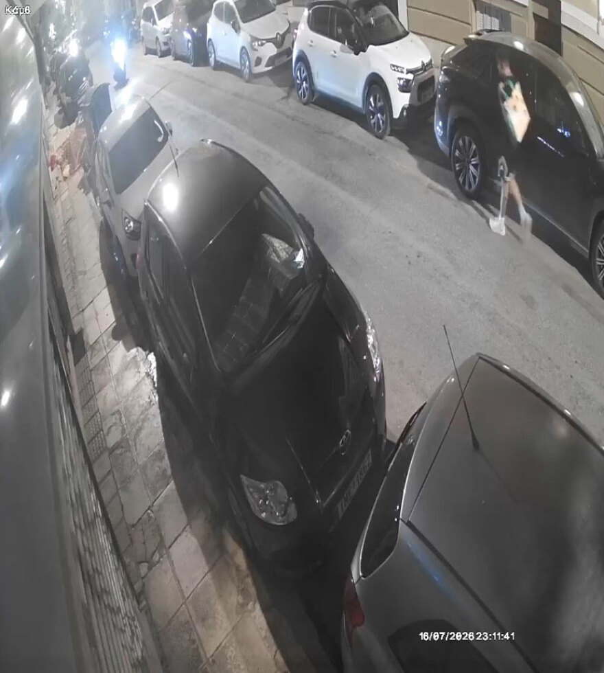 «Την έβαλα μέσα στον πανικό μου σε μια βαλίτσα, την έδωσα σε έναν γέρο»: Τι ισχυρίστηκε ο Αφγανός στους αστυνομικούς για τη δολοφονία της Βρετανίδας
