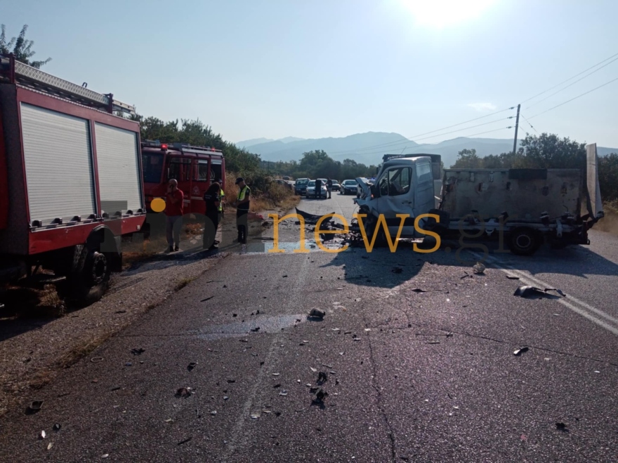 Μητέρα και γιος οι νεκροί από την μετωπική φορτηγού με ΙΧ στις Σέρρες, σοκαριστικό βίντεο από τη στιγμή της σύγκρουσης