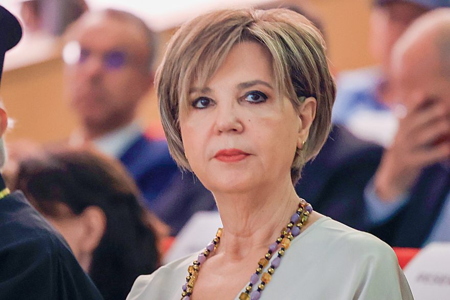 Τσίπρας vs ΠΑΣΟΚ: Οι φθινοπωρινές αρπαγές και ποιος τρώει ποιους από ποιον
