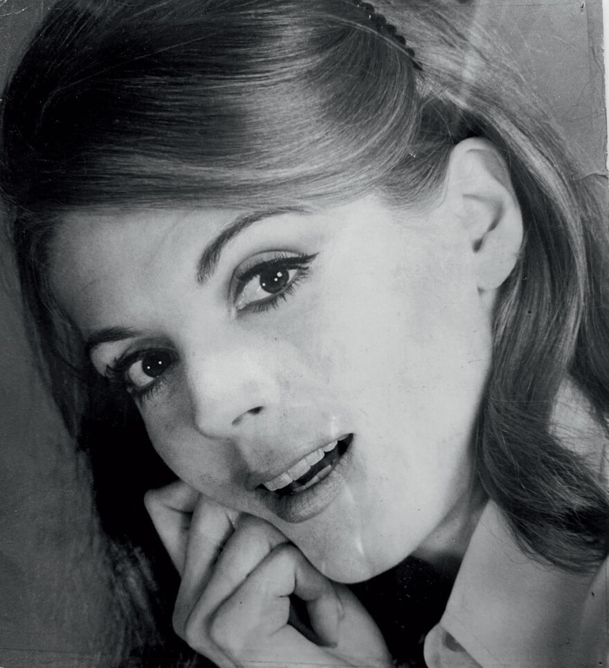 Ντανιέλ Λόντερ-Ραζή: Ένα top model των 60’s που εγκατέλειψε το Παρίσι για να ακολουθήσει τον έρωτα της ζωής της στην Αθήνα
