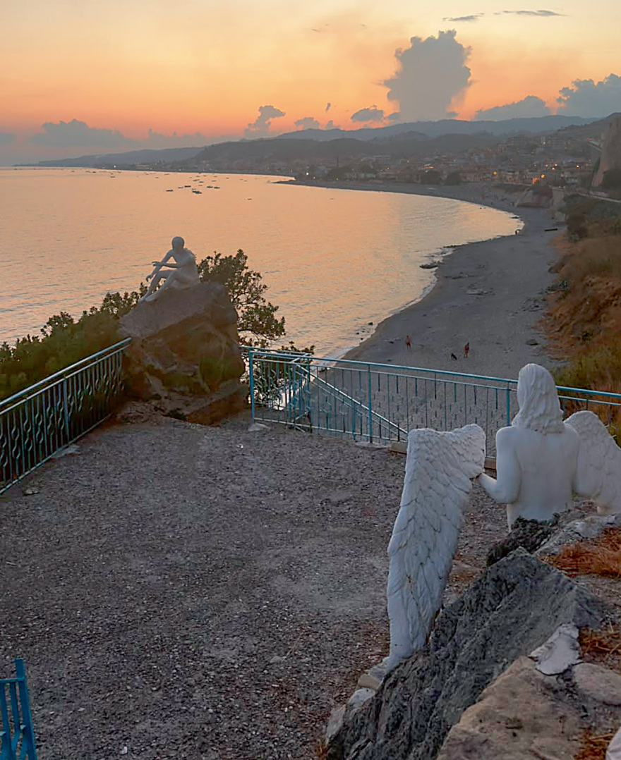Save Grecanico: Οι ελληνόφωνοι της Καλαβρίας στη Νότια Ιταλία πασχίζουν να σώσουν τη γλώσσα τους, ένα κίνημα που μεγαλώνει