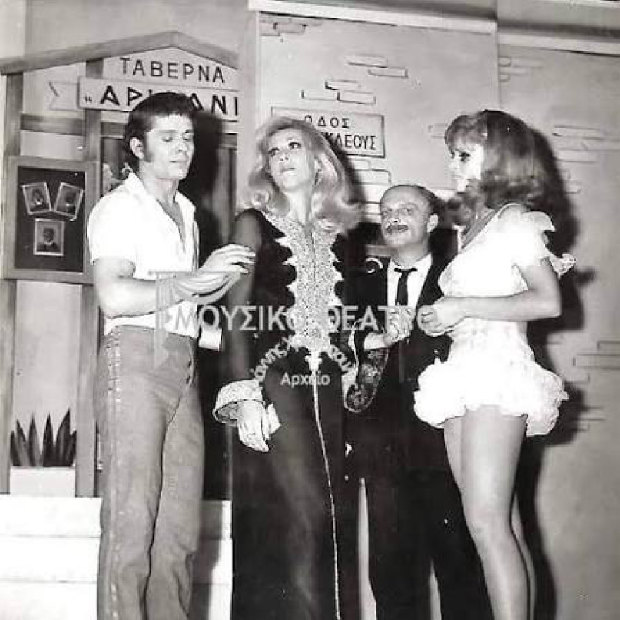 Μίμης Θειόπουλος: Ο αδικημένος ηθοποιός και στιχουργός, κουμπάρος του Τόλη Βοσκόπουλου
