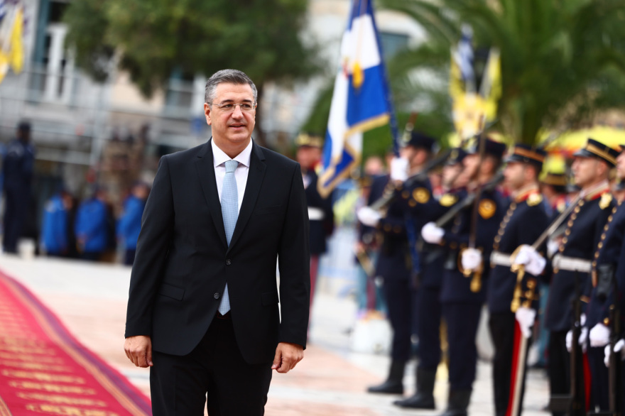 Η Θεσσαλονίκη γιορτάζει τον πολιούχο Άγιο Δημήτριο και την 114η επέτειο της απελευθέρωσής της, δείτε βίντεο και φωτογραφίες
