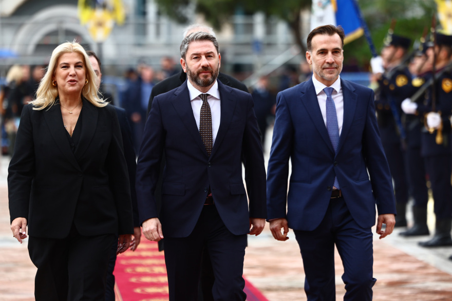 Η Θεσσαλονίκη γιορτάζει τον πολιούχο Άγιο Δημήτριο και την 114η επέτειο της απελευθέρωσής της, δείτε βίντεο και φωτογραφίες
