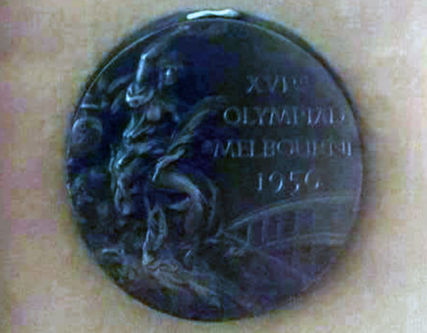 Ρουμπάνης: Η μυθιστορηματική ζωή του Ολυμπιονίκη που έφυγε στα 95  - Το μετάλλιο στη Μελβούρνη, ο Καραμανλής και το Χόλιγουντ 