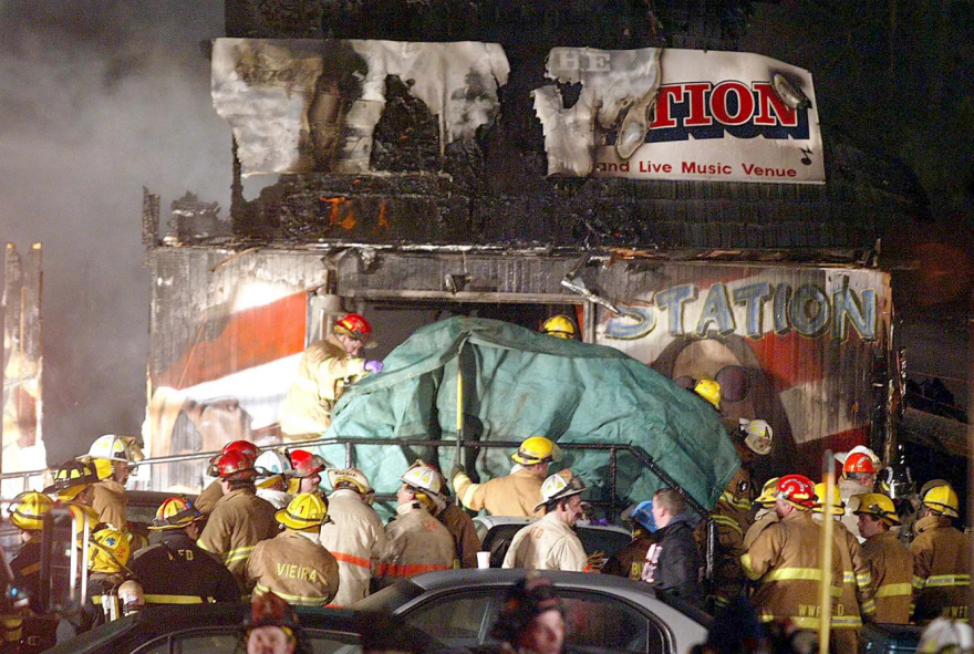  Οι πιο φονικές πυρκαγιές σε κλαμπ: Από την τραγωδία της Βόρειας Μακεδονίας μέχρι το Cocoanut Grove της Βοστώνης με τους 492 νεκρούς