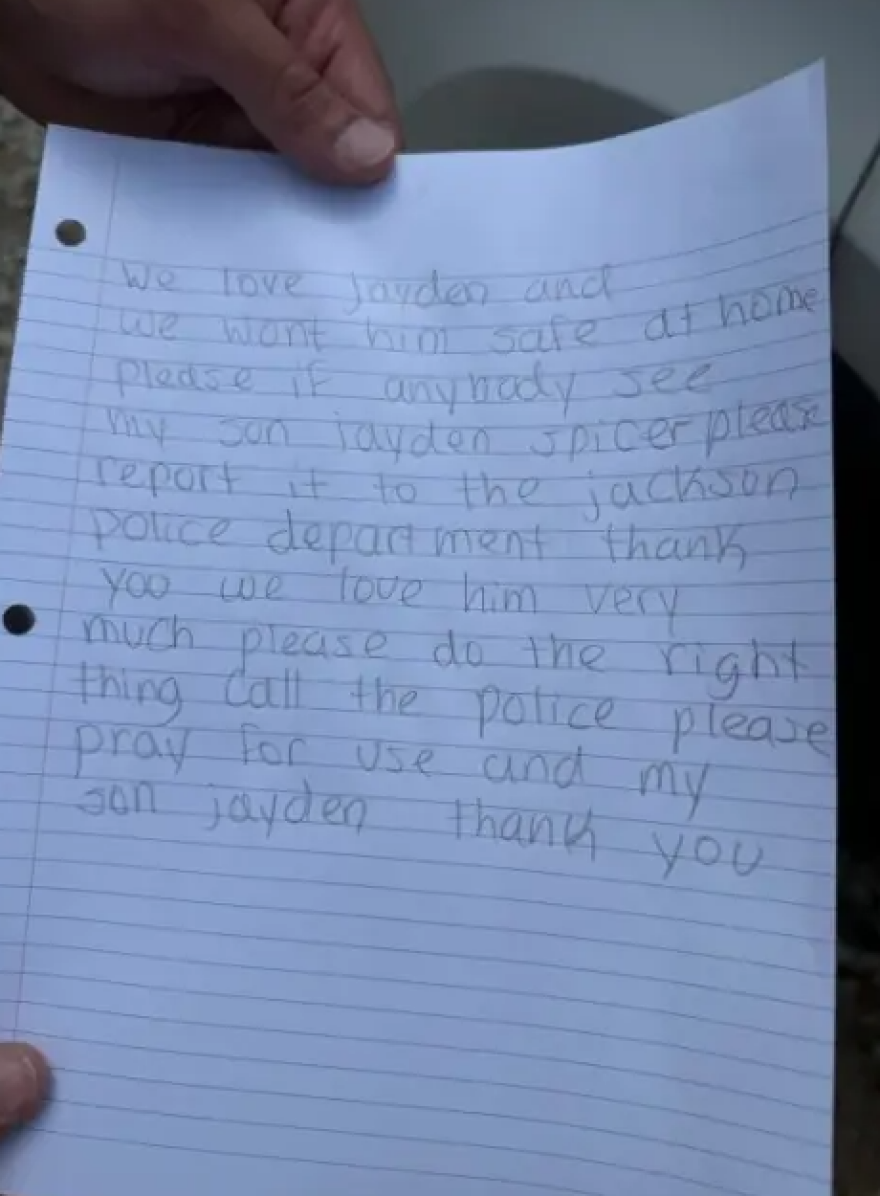 Κεντάκι: 33χρονη έκανε δημόσια έκκληση να βρεθεί ο 10χρονος γιος της ενώ τον είχε θάψει η ίδια 