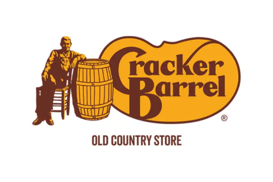 Τραμπ κατά Cracker Barrel: Φέρτε πίσω τον «θείο Χέρσελ» - Εγώ έκανα την Αμερική την πιο… καυτή χώρα στον κόσμο