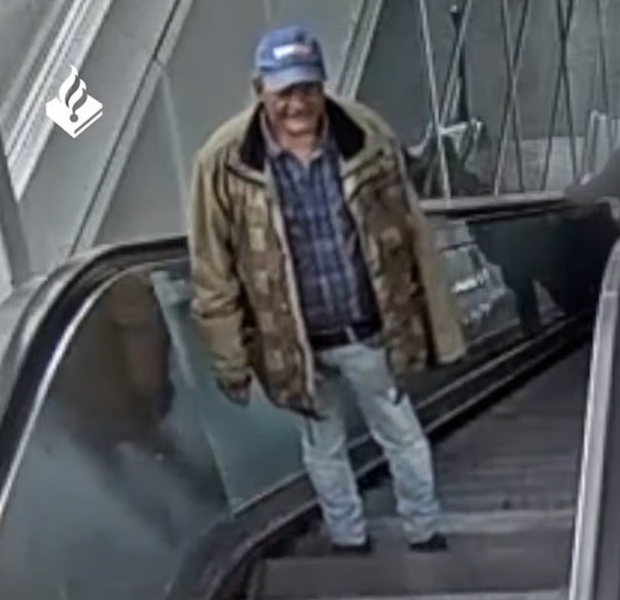 Άμστερνταμ: Τζαμπατζής ξυλοκόπησε 82χρονη όταν προσπάθησε να τον σταματήσει στο μετρό - Δείτε βίντεο 