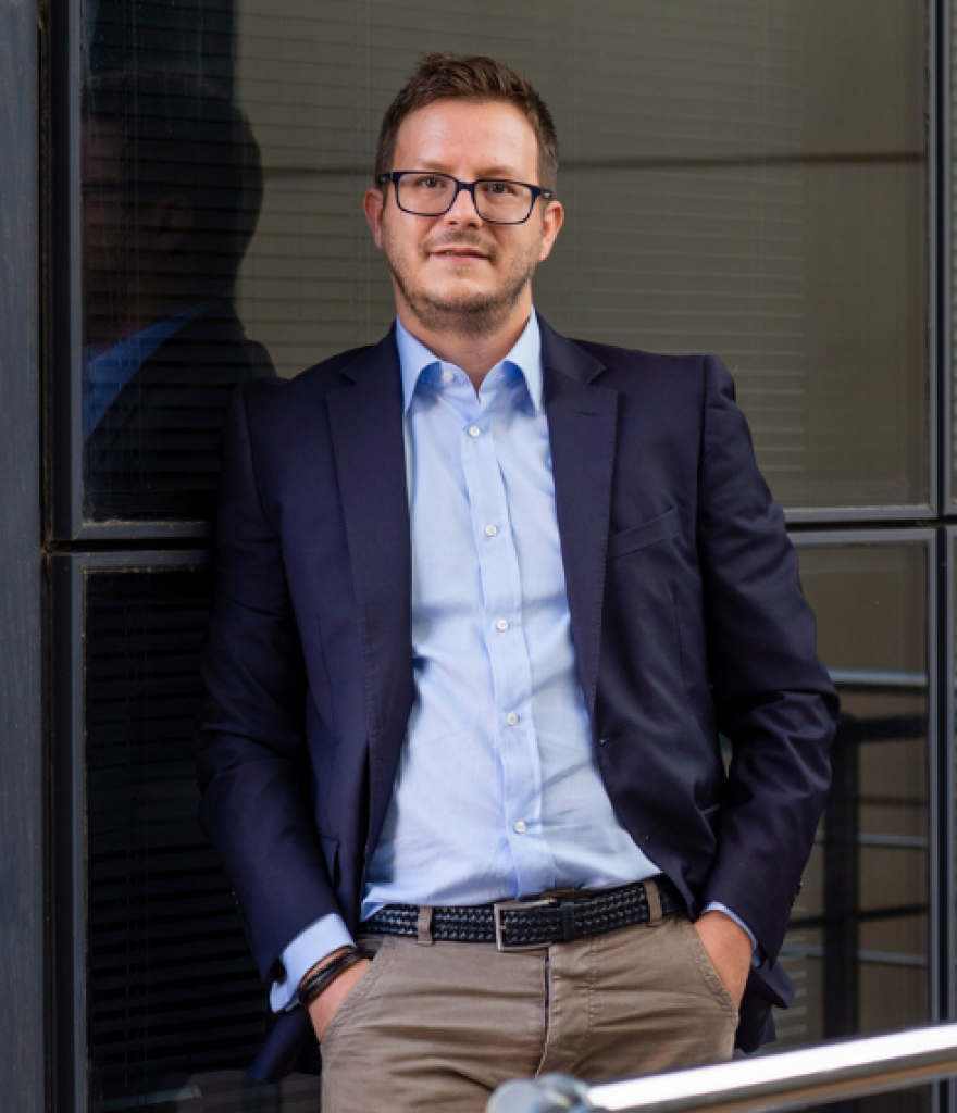 γιωργοσ_καραμανωλησ_crowdpolicy