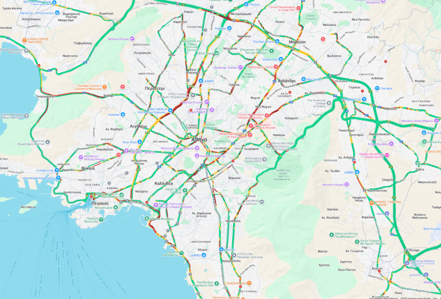 Κίνηση τώρα: Στο «κόκκινο» η Λεωφόρος Κηφισού και ο Σκαραμαγκάς - Πού αλλού υπάρχει μποτιλιάρισμα

