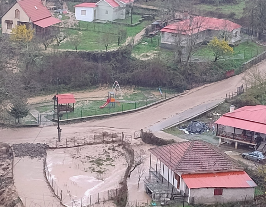 Προειδοποίηση για επικίνδυνα φαινόμενα σε Λευκάδα, Άρτα, Πρέβεζα, Θεσπρωτία, Ιωάννινα - Τι είναι η γραμμή λαίλαπας που πλήττει τα βορειοδυτικά