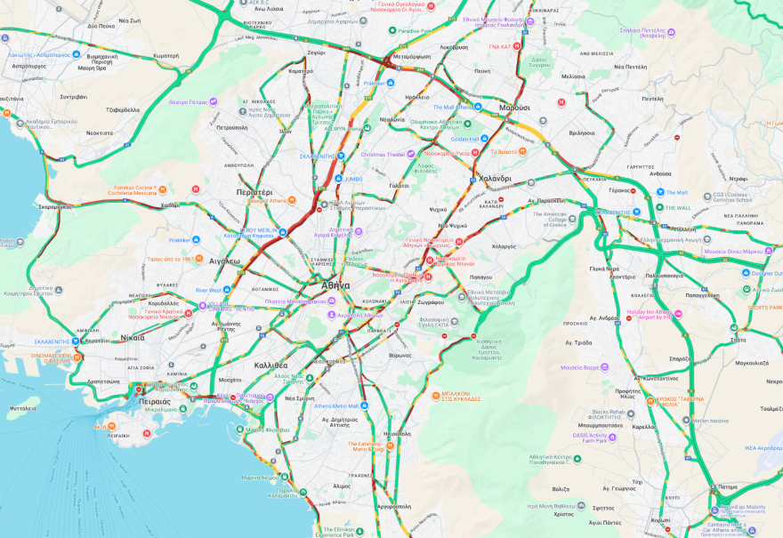Ταλαιπωρία και στα δύο ρεύματα του Κηφισού λόγω τροχαίων, καθυστερήσεις και σε Λ.Αθηνών και Αττική Οδό 