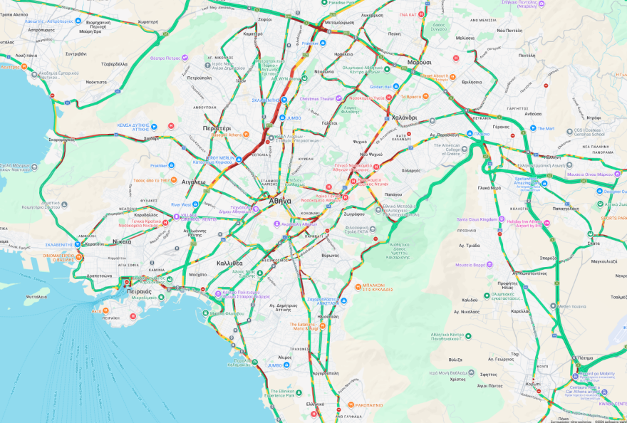 Live η κίνηση στους δρόμους: Μποτιλιάρισμα στον Κηφισό, καθυστερήσεις σε Κηφισίας και Αττική Οδό - Πού αλλού υπάρχουν προβλήματα
