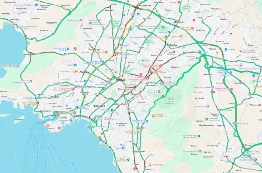 Στο κόκκινο η κίνηση στο κέντρο της Αθήνας, σοβαρά προβλήματα σε Κηφισίας και Κηφισό, μποτιλιάρισμα στην Αττική Οδό λόγω τροχαίου - Δείτε αναλυτικά