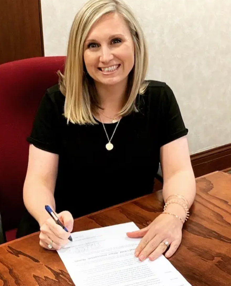 Λουιζιάνα: 43χρονη καταδικάστηκε για βιασμό 16χρονου αγοριού στο σπίτι της ενώ ήταν δήμαρχος