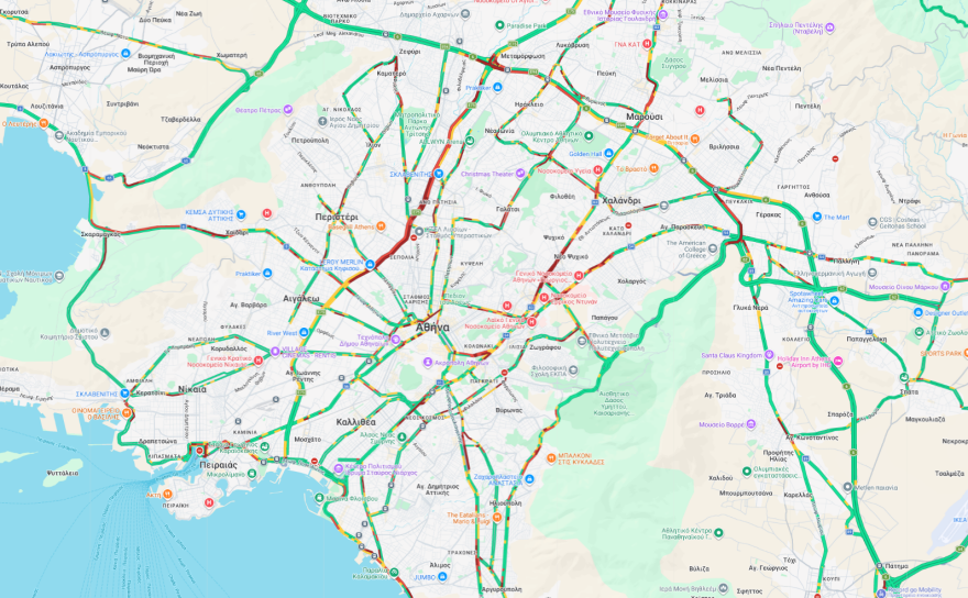 Live η κίνηση στους δρόμους: Μποτιλιαρισμένος ο Κηφισός και η Λεωφόρος Αθηνών, πού αλλού υπάρχουν προβλήματα - 20λεπτες καθυστερήσεις στην Αττική Οδό