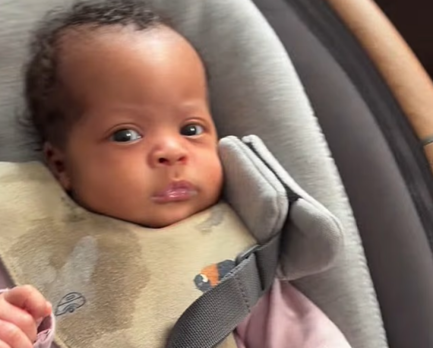 Νεκρό από αδέσποτη σφαίρα βρέφος 7 μηνών μέσα σε μίνι μάρκετ στη Νέα Υόρκη, το ξέσπασμα της μητέρας