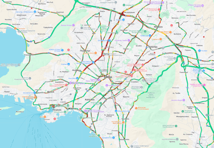 Κίνηση τώρα live: Ταλαιπωρία στους δρόμους λόγω της βροχής, μεγάλο μποτιλιάρισμα σε Κηφισό, Σκαραμαγκά και Αττική Οδό