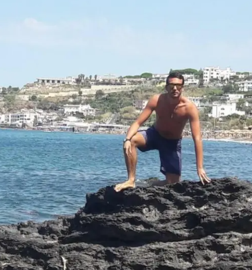 Τραγωδία σε υποθαλάσσια σπηλιά στις Μαλδίβες: Νεκρές καθηγήτρια, η 23χρονη κόρη της, δύο φοιτητές της και ένας δύτης