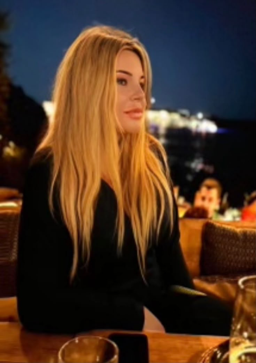 «Η Ιωάννα Γάκα μου έλεγε πως ήμουν η βασίλισσα της χαμένης Ατλαντίδας στην προηγούμενη ζωή μου»: Νέα καταγγελία για το ιατρείο της Καρνεάδου