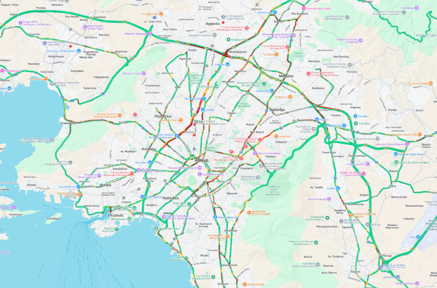 Live η κίνηση στους δρόμους: Μποτιλιαρισμένος ο Κηφισός και στα δύο ρεύματα, καθυστερήσεις στην Ποσειδώνος λόγω ακινητοποιημένου ΙΧ