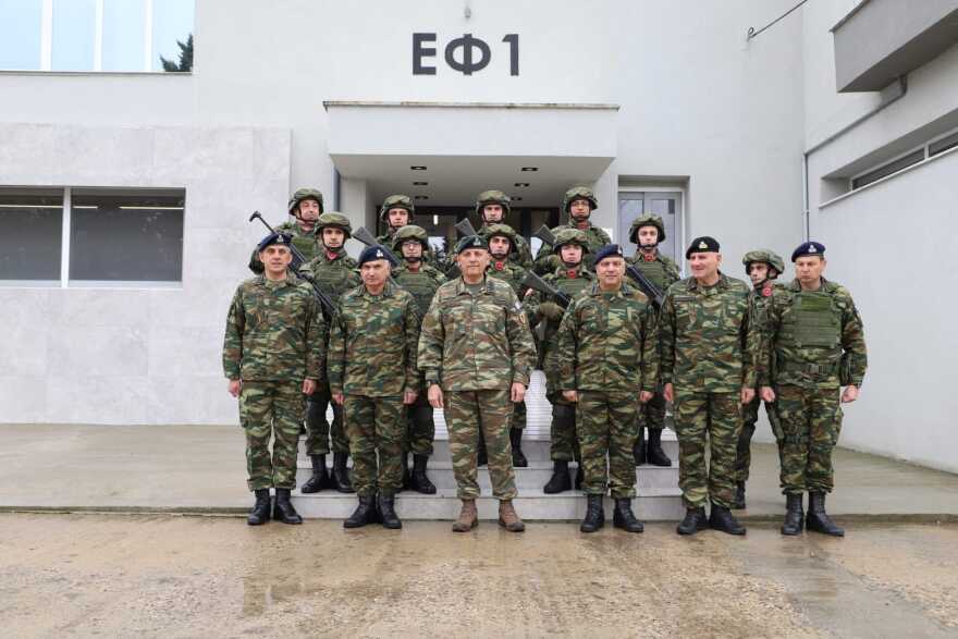 Βίντεο: Επίσκεψη Φλώρου σε μονάδες και επιτηρητικά φυλάκια στον Έβρο