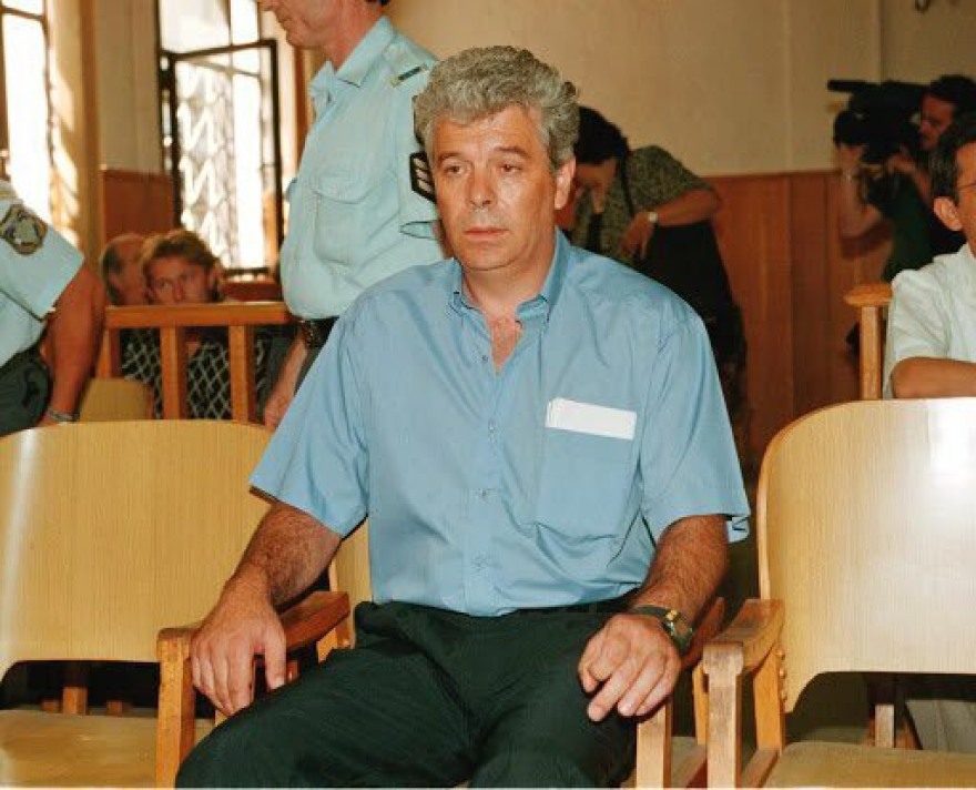 Σπύρος Καββαδίας: Η κόρη του ακόμα δεν γνωρίζει τι απέγινε το πτώμα της μητέρας της - Τη σκότωσε μπροστά στα μάτια της