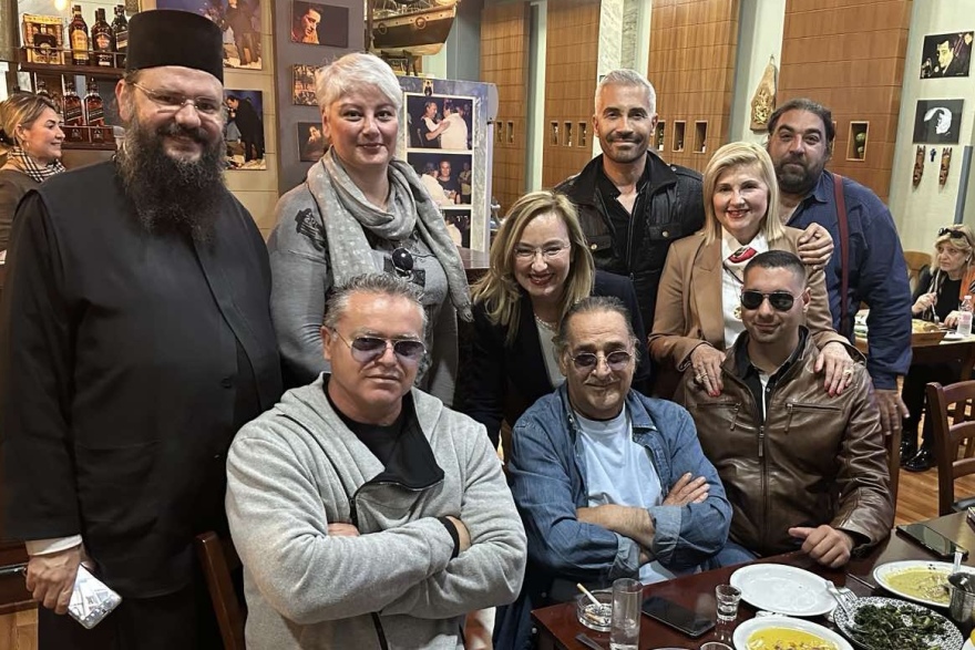 Φωτογραφία: Ο Βασίλης Καρράς στη Θεσσαλονίκη για το αφιέρωμα που του ετοιμάζεται