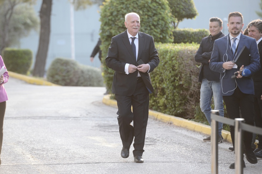 Ντιμπέιτ - Ραδιομέγαρο της ΕΡΤ: Οι εμφανίσεις και οι δηλώσεις των δημοσιογράφων