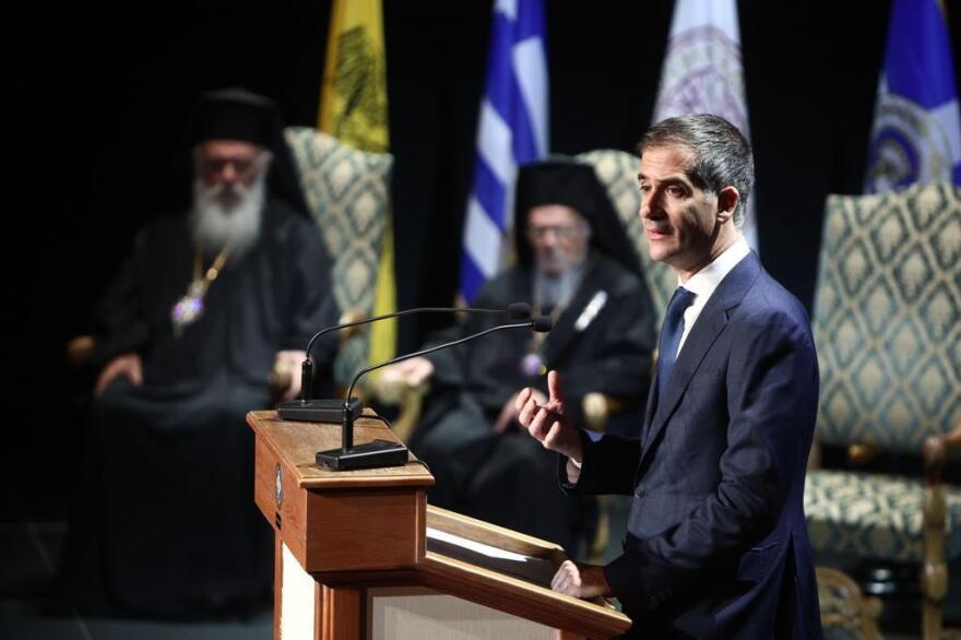 Οικουμενικός Πατριάρχης Βαρθολομαίος: «Ευκλεής Αθηναίος», έλαβε την ύψιστη τιμητική διάκριση από τον Μπακογιάννη (φωτογραφίες)