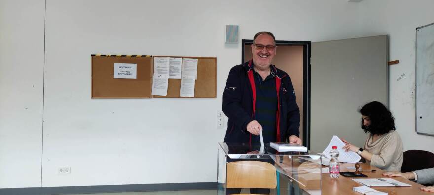 Εκλογές 2023: Έκλεισαν οι κάλπες για τους Έλληνες στην Ευρώπη - Συνεχίζεται η ψηφοφορία στην Αμερική