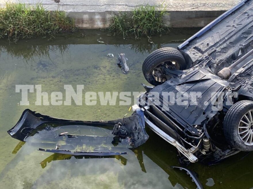 Βόλος: Σοκαριστικό τροχαίο με αυτοκίνητο να πέφτει σε ποτάμι - Δείτε φωτογραφίες