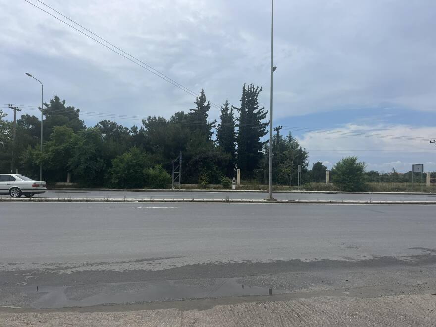 Θεσσαλονίκη: «Παραλίγο να σκοτώσει το παιδί μου επειδή ζήλεψε», λέει η μητέρα του 21χρονου που ξυλοκοπήθηκε