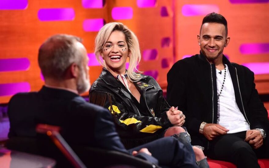 Λιούις Χάμιλτον: Οι γυναίκες που πέρασαν από τη ζωή του - Από τη Ντανιέλ Λόιντ στη Σακίρα