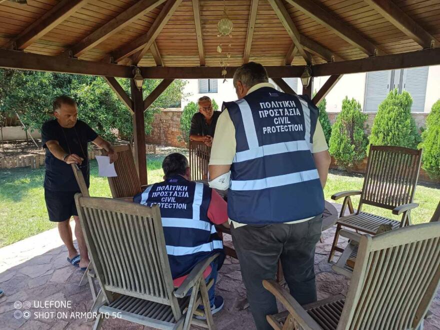 Φωτιές - Δήμος Σαρωνικού: Ξεκίνησαν οι αυτοψίες στα καμένα της Σαρωνίδας - Δείτε φωτογραφίες