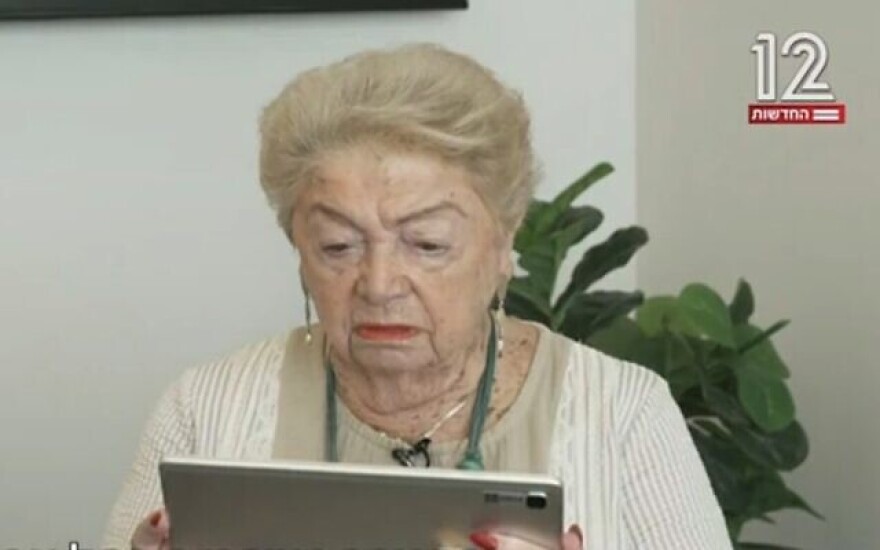 Στο φως ιστορικά πλάνα από τη διάσωση χιλιάδων Εβραίων κρατουμένων από τρένο των Ναζί