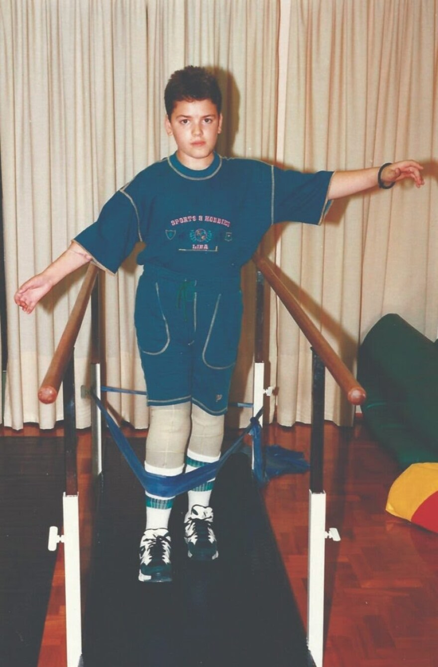 Βασίλης Δοσούλας: 29 χρόνια μετά το τραγικό ατύχημα δίνει μαθήματα ζωής