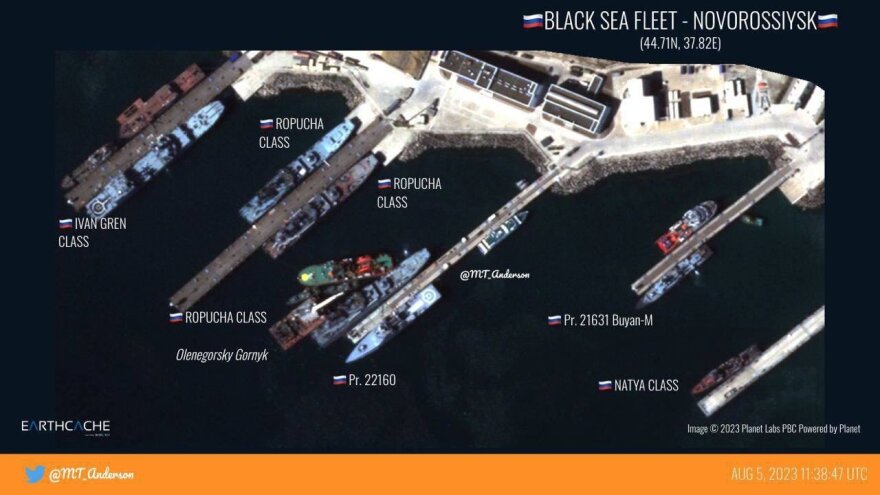 Ρωσία: Νέες δορυφορικές εικόνες από το κατεστραμμένο ρωσικό πλοίο που χτυπήθηκε στο Νοβοροσίσκ