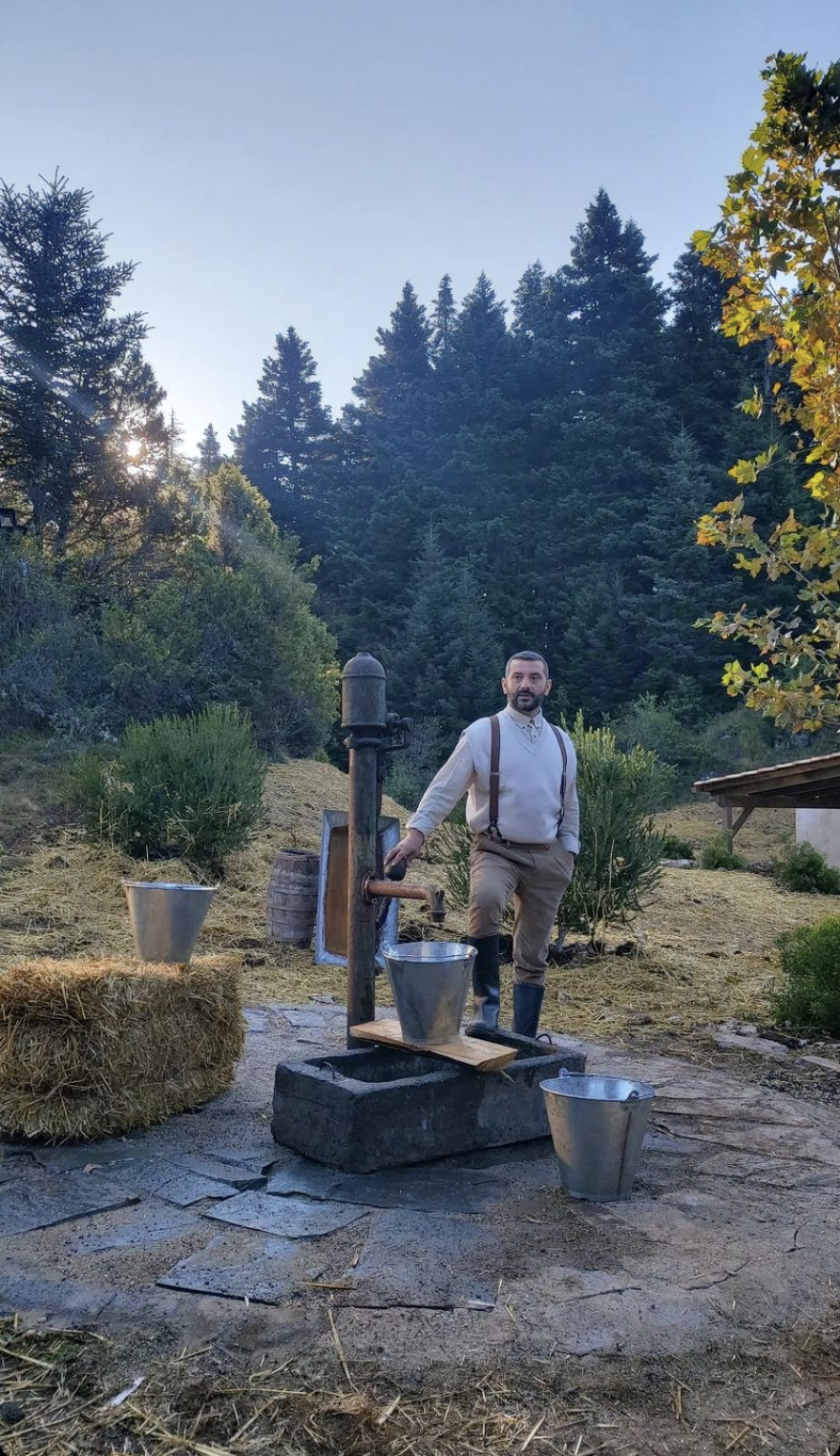 Λεωνίδας Κουτσόπουλος: Η πρώτη φωτογραφία από τα γυρίσματα της «Φάρμας»