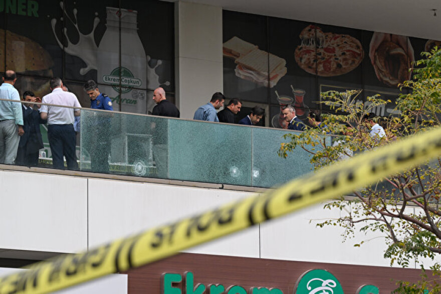 Τουρκία: Πυροβολισμοί έξω από τα δικαστήρια της Σμύρνης - Ένας νεκρός και τρεις τραυματίες - Βίντεο